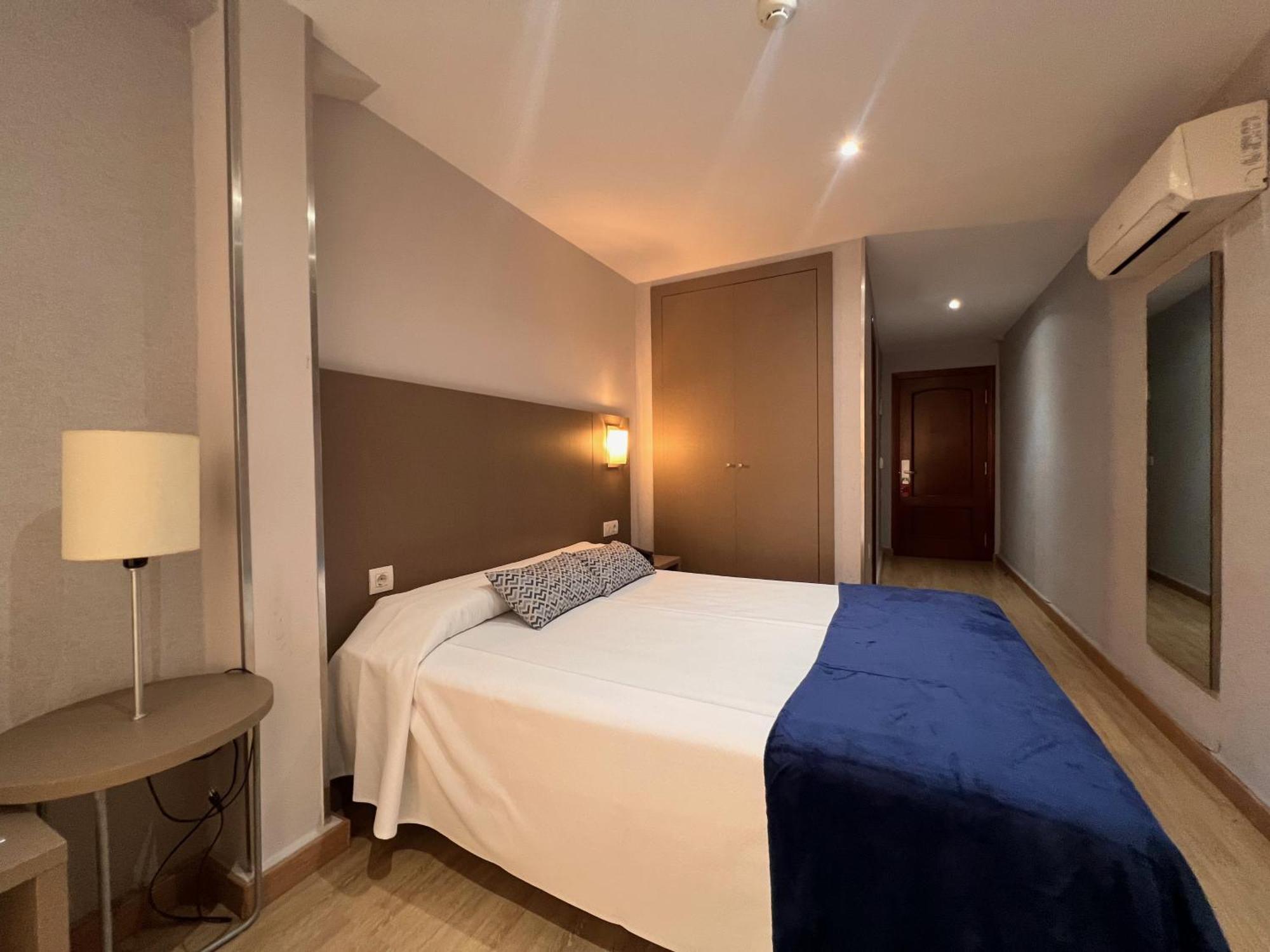 Hotel Montesol Бенідорм Екстер'єр фото